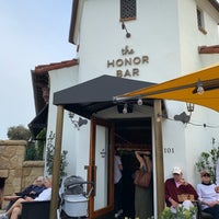 Photo taken at Honor Bar by Tom 😎 C. on 7/29/2019