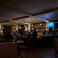 Photo taken at Artisan Restaurant, Tavern &amp;amp; Garden by Tom 😎 C. on 10/11/2022