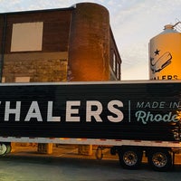 Photo taken at Whalers Brewing Company by Tom 😎 C. on 8/1/2020