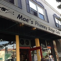 Photo taken at Mae&amp;#39;s Phinney Ridge Cafe by Matthew M. on 8/26/2012