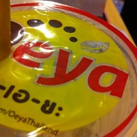 Photo taken at Oeya Bubble Tea by Issareeya E. on 7/28/2012