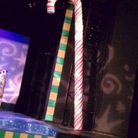 รูปภาพถ่ายที่ Nashville Children&amp;#39;s Theatre โดย Tammy F. เมื่อ 12/18/2011
