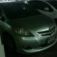Photo taken at Lady Parking @ Central Bangna by FANFANFAN™ on 11/21/2011