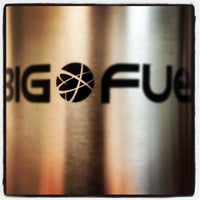 Foto tirada no(a) Big Fuel por Seth B. em 11/8/2011