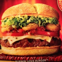 Photo taken at Red Robin Gourmet Burgers and Brews by Steve C. on 12/2/2011