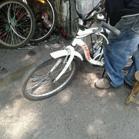11/28/2011にKenji S.がTaller de bicicletasで撮った写真