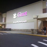 Photo taken at Giant Food by Alieu C. on 8/19/2011