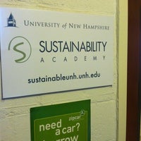 รูปภาพถ่ายที่ UNH Sustainability Institute โดย Jason B. เมื่อ 11/17/2011