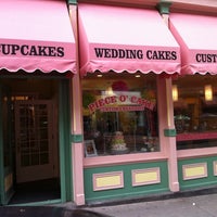 Photo taken at Piece O&amp;#39;Cake Custom Creations by Paul G. on 9/29/2011
