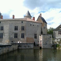 Photo taken at Château de la Brède by Roman R. on 7/15/2012