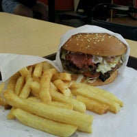 Burger Barn Burger Joint In Camarillo