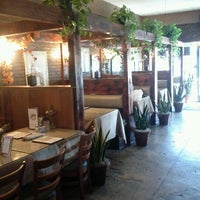 Foto diambil di The Pizza Place &amp; Garden Cafe oleh Tim C. pada 9/19/2011