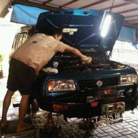 Photo taken at Mmc 4x4 Engineering by Dennis E. on 1/13/2012