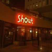Photo taken at Shout! Restaurant &amp;amp; Lounge by Tie J. on 9/27/2011