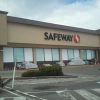 Photo taken at Safeway by Kelli on 4/26/2011
