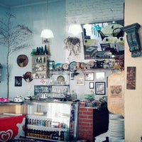 รูปภาพถ่ายที่ Restaurante Donna Andrea โดย Vitória C. เมื่อ 8/16/2012