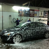 Photo taken at Ritz Hand Car Wash by Haoxiang Y. on 10/8/2011
