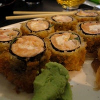 Photo taken at Casa do Frango Sushibar by Farinha Finna on 1/17/2012