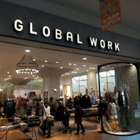 Photo taken at GLOBAL WORK by yasuzoh on 1/22/2012