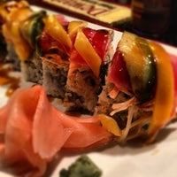 Foto tirada no(a) Tasty Thai &amp; Sushi por sonya d. em 8/4/2012