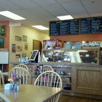 6/25/2012にJustin S.がWet Hen Cafeで撮った写真