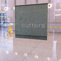 Foto tomada en Cutters Studios - Chicago  por MockingshoE el 2/21/2012