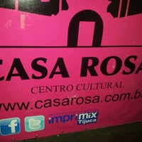 Foto scattata a Casa Rosa da Marcus Bergo il 4/8/2012