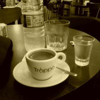 Photo taken at Fran&amp;#39;s Café by Iuri B. on 8/29/2012