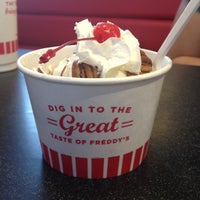 Photo taken at Freddy&amp;#39;s Frozen Custard &amp;amp; Steakburgers by Andrew on 6/26/2012