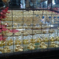 Kedai Emas Wau Bulan - Building