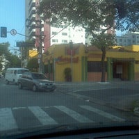 Photo taken at Avenida Portugal by Wagner R. on 3/29/2012