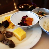 Photo taken at Hotel Sunroute Takadanobaba by Gideon Y. on 7/29/2012