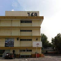 Photo taken at Secundaria 148 by Chriss M. on 7/31/2012