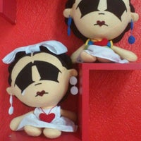 Photo taken at Sarukaku Art toy by Jen A. on 6/16/2012