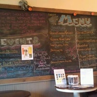 8/20/2012 tarihinde Glen W.ziyaretçi tarafından Good Karma Cafe'de çekilen fotoğraf