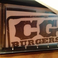 Foto tomada en CG Burgers  por Megan el 12/28/2012