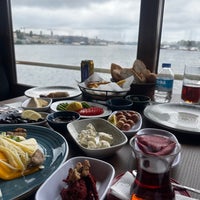 Photo taken at Hanedan Gemi Nargile &amp;amp; Cafe by Rabia İSLEK 🤍 on 5/28/2023