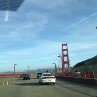 Foto scattata a *CLOSED* Golden Gate Bridge Photo Experience da Kim A. il 4/14/2013