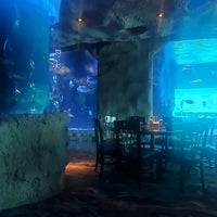 Photo taken at Aquarium Restaurant by 💋Simone on 8/30/2021
