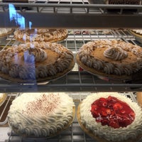 Photo taken at Polly&amp;#39;s Pies - Fullerton by Leo L. on 12/20/2015