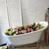 3/6/2018에 Светлана님이 Цветы de Fleurs студия флористики에서 찍은 사진