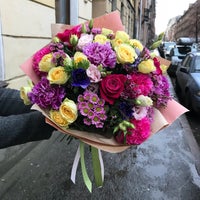 Снимок сделан в Цветы de Fleurs студия флористики пользователем Светлана 11/18/2017