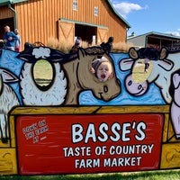 Photo taken at Basse&amp;#39;s Farm Market by Joshua O. on 10/4/2020