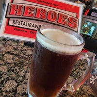 Photo taken at Heroes Restaurant &amp;amp; Brewery by Raymond H. on 10/5/2022