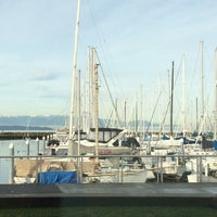 รูปภาพถ่ายที่ Seattle Sailing Club โดย Leslie B. เมื่อ 12/7/2014