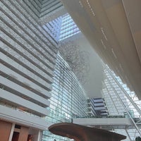 Photo taken at Tower 1 Marina Bay Sands Hotel by Энтони on 9/29/2023