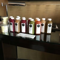 Photo taken at Pressed Juicery by Gary T. on 4/11/2016