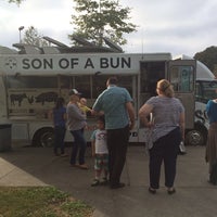Photo taken at Son of a Bun by Ruth N. on 6/27/2014