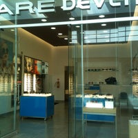Sunglass Hut - Vialidad de la Barranca 