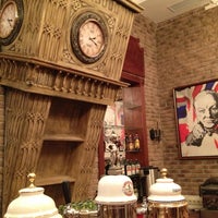 4/11/2013에 Geo님이 Churchill Pub / Черчилль Паб에서 찍은 사진
